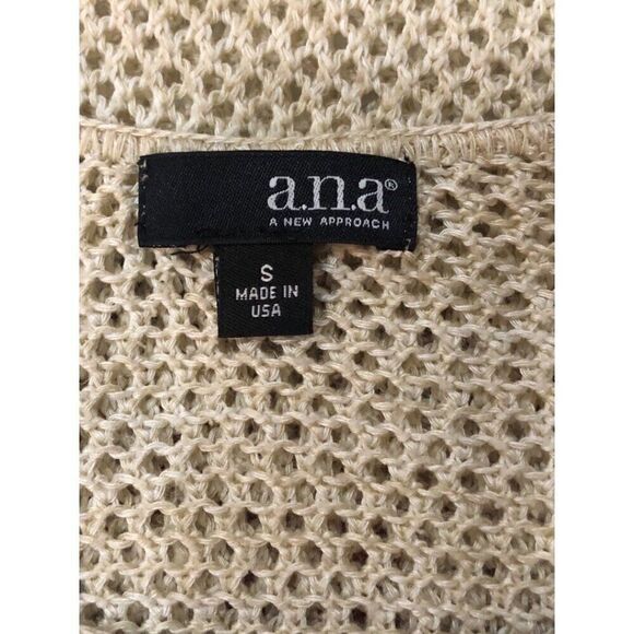 A.N.A. Hollow Knit Top - Picture 3 of 3